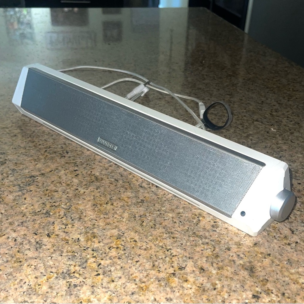 BlueDee 2 Gaming Pc Soundbar Speaker w/ RGB